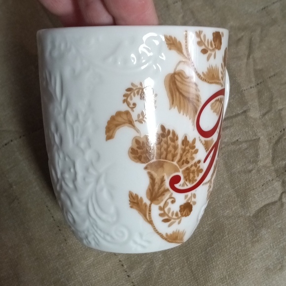 🆕Pier 1 Imports Signature Letter "F" Initial Coffee Mug - Picture 4 of 9